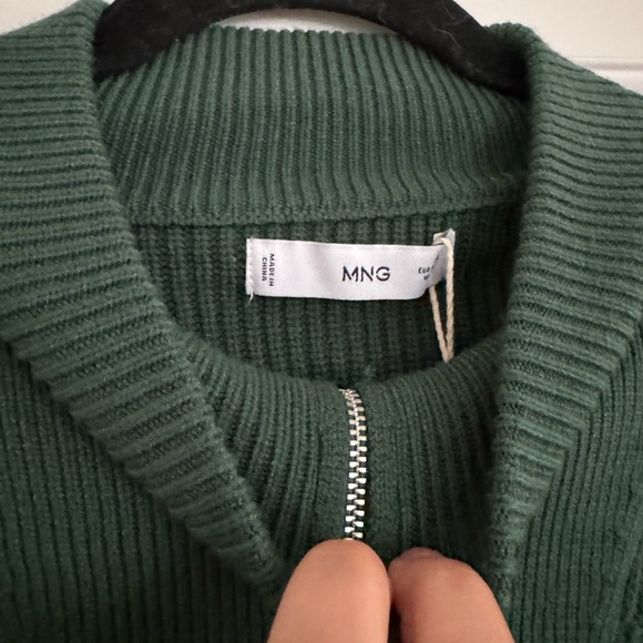 MANGO Green Sweater - Picture 2 of 2